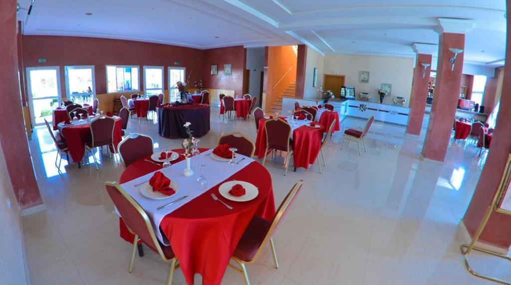 Hotel Al Akha Sidi Harazem Екстер'єр фото